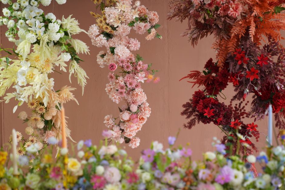How Professionals Build Safe Large-Scale Floral Installations